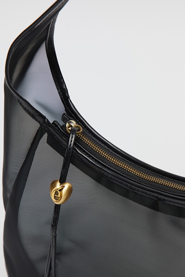 상품 슬라이드 이미지 3