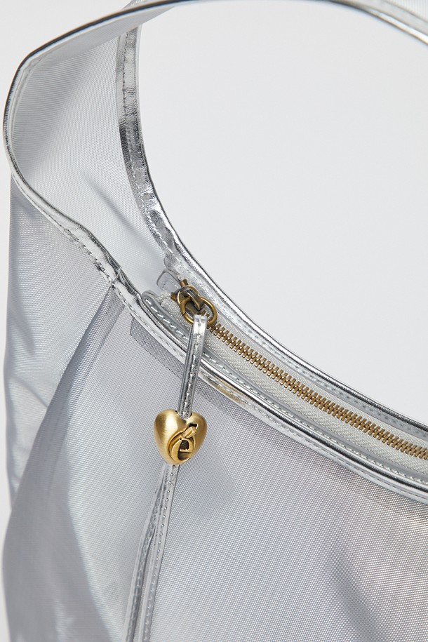 상품 슬라이드 이미지 3