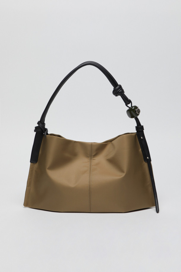 상품 슬라이드 이미지 4