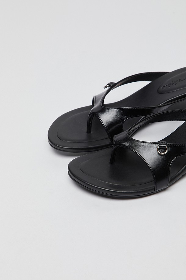 상품 슬라이드 이미지 8