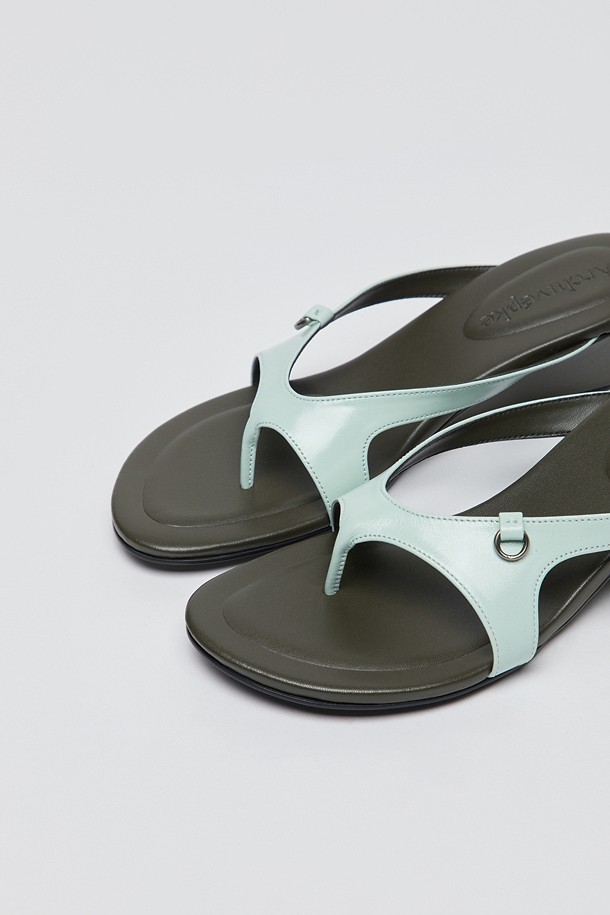 상품 슬라이드 이미지 8