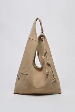 [EXCLUSIVE] Knotted layer bag(Suede cream)