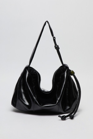 Fling carry bag(Glossy black)_BLACK-a