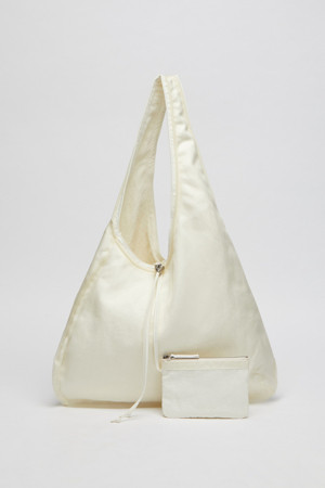 Luv basket bag(My clean bed)