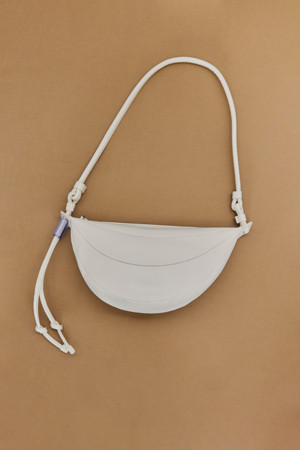 Fling bag(My clean bed)_WHITE-a