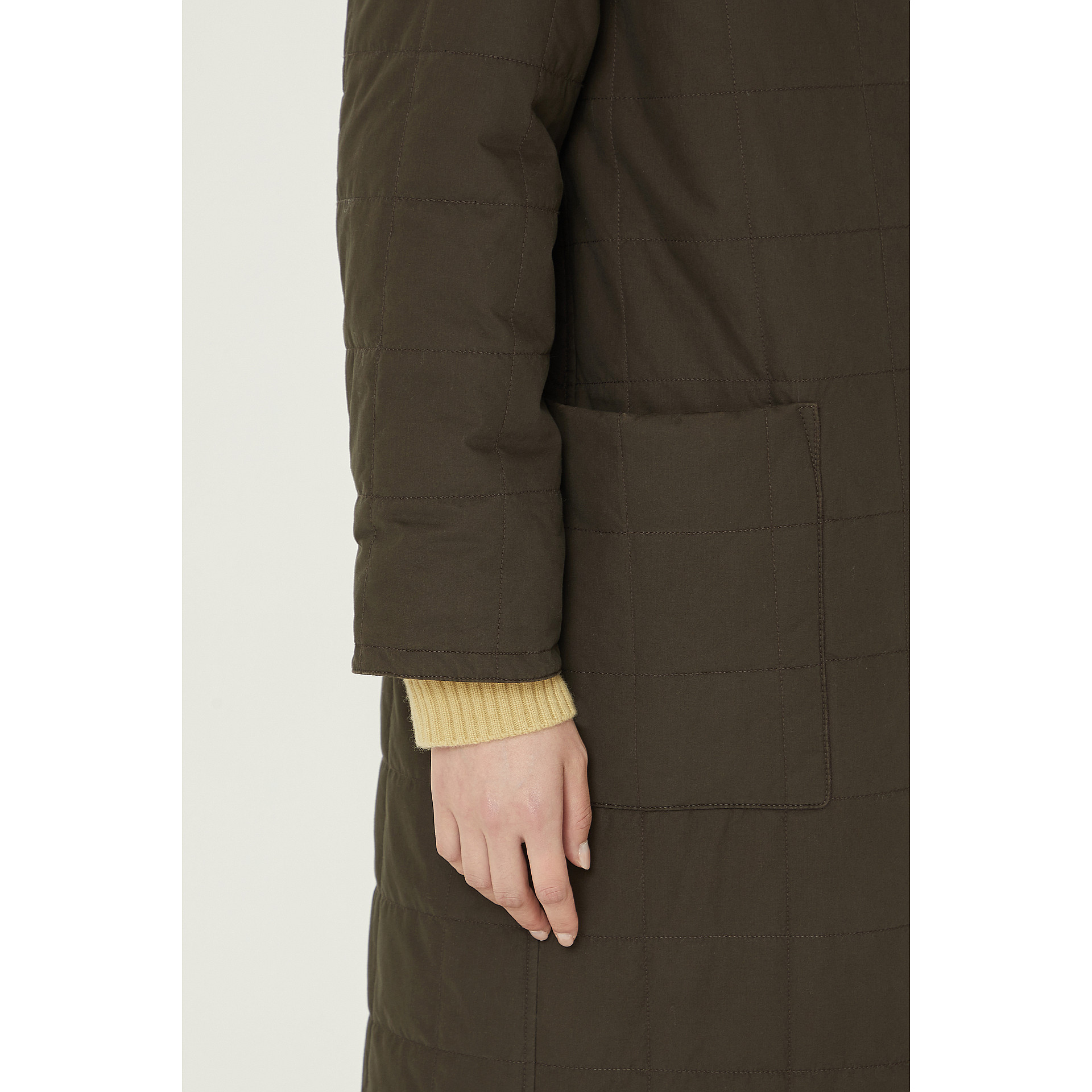 epigram] [여성] 폼(FOAM) 니트 카라 탈착 퀼팅 코트 EFCAW23201KHD