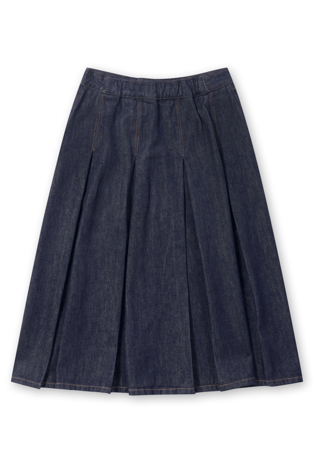 [epigram여성] 백 플리츠 데님 스커트는 부드러운 촉감의 데님, 코튼, 레이온 혼방 소재로 제작되어 편안한 착용감을 선사합니다. 네이비 컬러의 무지 디자인에 뒷면 플리츠 디테일과 A라인 핏으로 캐주얼하면서도 여성스러운 스타일을 연출합니다. 허리 뒷밴딩과 사이드 포켓, 코인 포켓, 배색 스티치, 로고 버튼 등의 섬세한 디테일이 돋보입니다. 데이트룩이나 쇼핑룩과 같이 편안하면서도 스타일리시한 룩을 연출하고 싶을 때 제격입니다. 미니멀, 클래식 스타일을 즐겨 입는 분들께 추천합니다.
