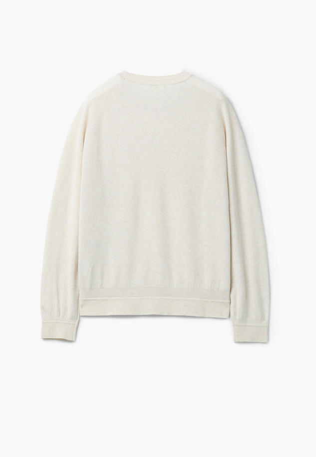 [epigram(에피그램) 여성] 시어 니트 맨투맨은 여름과 간절기에 활용하기 좋은 여성용 상의입니다. 아이보리와 화이트 두 가지 색상으로 출시되었으며, 베이직하고 미니멀한 스타일을 추구하는 분들께 적합합니다. 면과 나일론 혼방의 시어 소재로 제작되어 부드러운 촉감과 통기성을 제공하며, 얇은 두께감으로 시원하게 착용할 수 있습니다. 래글런 소매와 밀라노 조직, 배색 레터링 자수 디테일이 특징이며, 루즈핏 라운드넥 디자인으로 데이트룩, 카페룩 등 다양한 TPO에 맞춰 연출할 수 있습니다. 블루종 스타일로도 활용 가능하여 미니멀, 클래식, 캐주얼 등 폭넓은 스타일을 소화할 수 있습니다.
