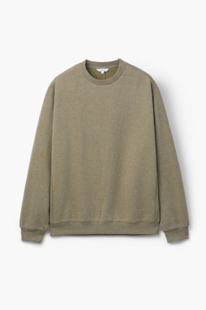 사카리바 오버핏 절개 맨투맨