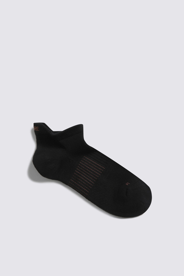 지포어-MEN ACCESSORIES-TECH LOW SOCKS(MEN)