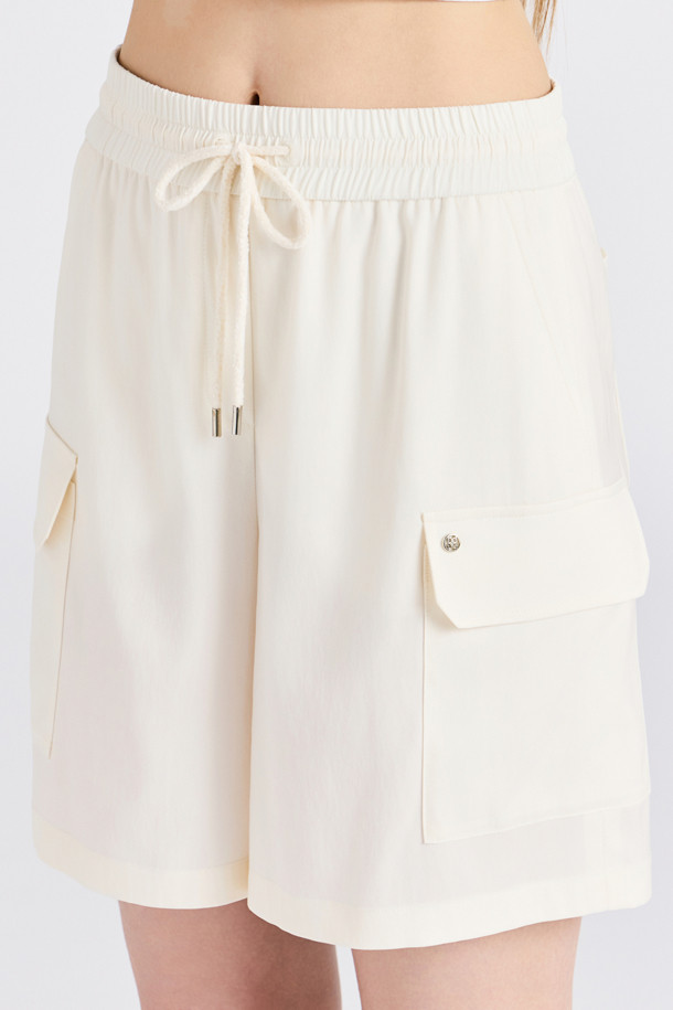 지포어-WOMEN APPAREL-SATIN SHORT(WOMEN)