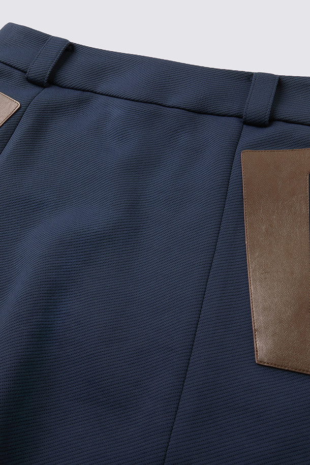 지포어-WOMEN APPAREL-LEATHER PATCH SKIRT (WOMEN)