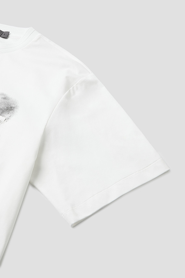 지포어-MEN APPAREL-GRAPHIC CREWNECK T-SHIRT(MEN)