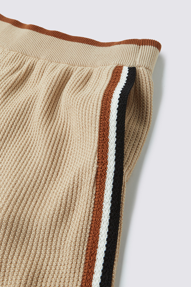 지포어-WOMEN APPAREL-KNITTED SHORT (WOMEN)