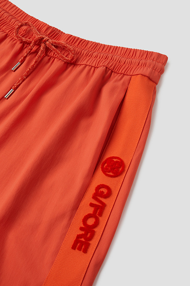 지포어-WOMEN APPAREL-SIDE LOGO SATIN PANT(WOMEN)