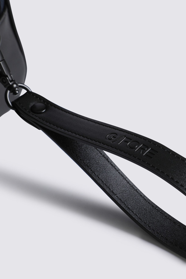 지포어-MEN ACCESSORIES-CIRCLE G'S WOVEN POUCH(MEN)