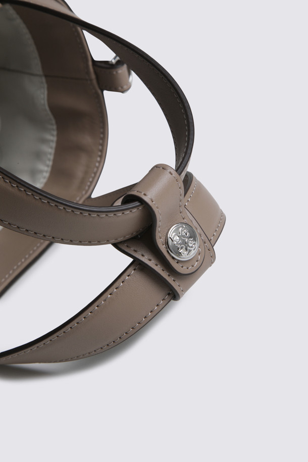 지포어-WOMEN ACCESSORIES-BUCKET BAG(WOMEN)