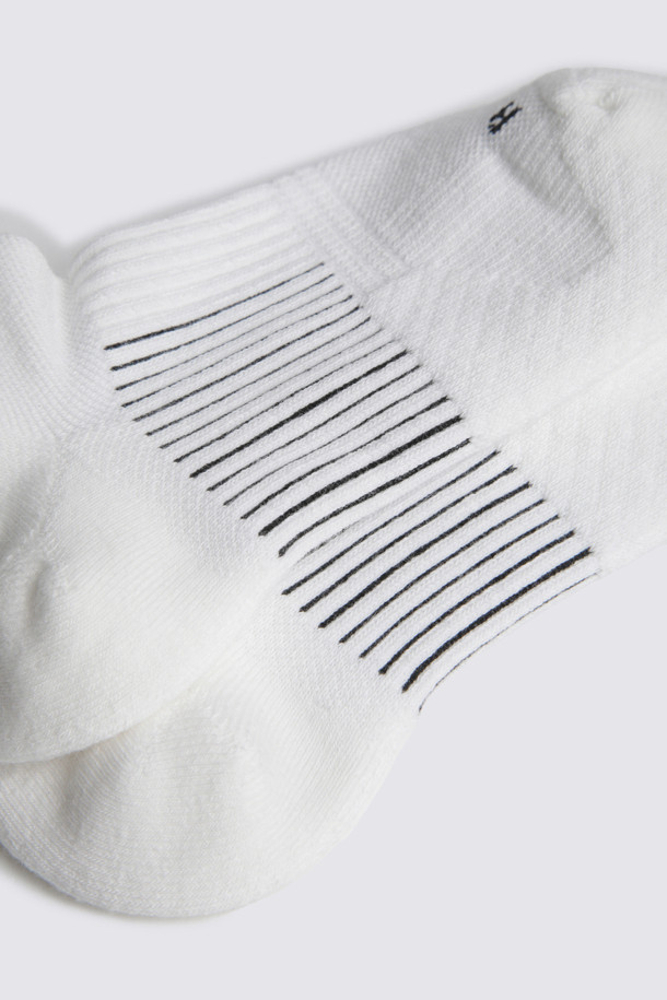 지포어-MEN ACCESSORIES-TECH LOW SOCKS(MEN)