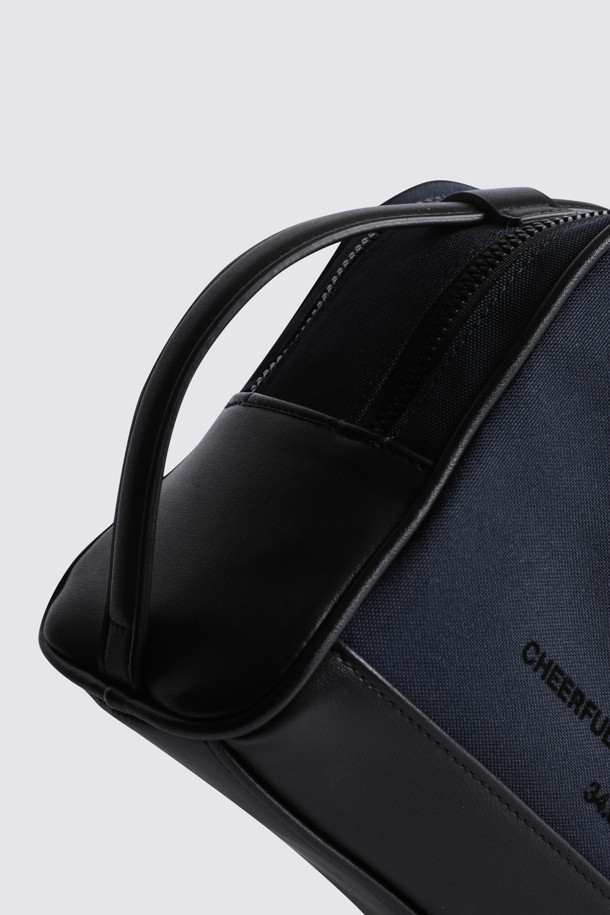 지포어-MEN ACCESSORIES-CIRCLE G'S WOVEN POUCH(MEN)