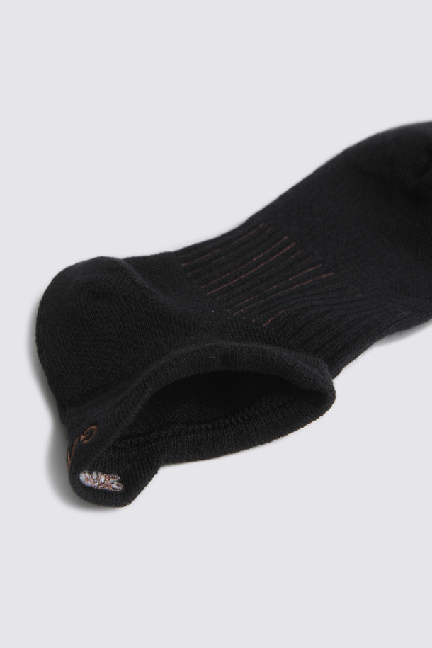 지포어-MEN ACCESSORIES-TECH LOW SOCKS(MEN)