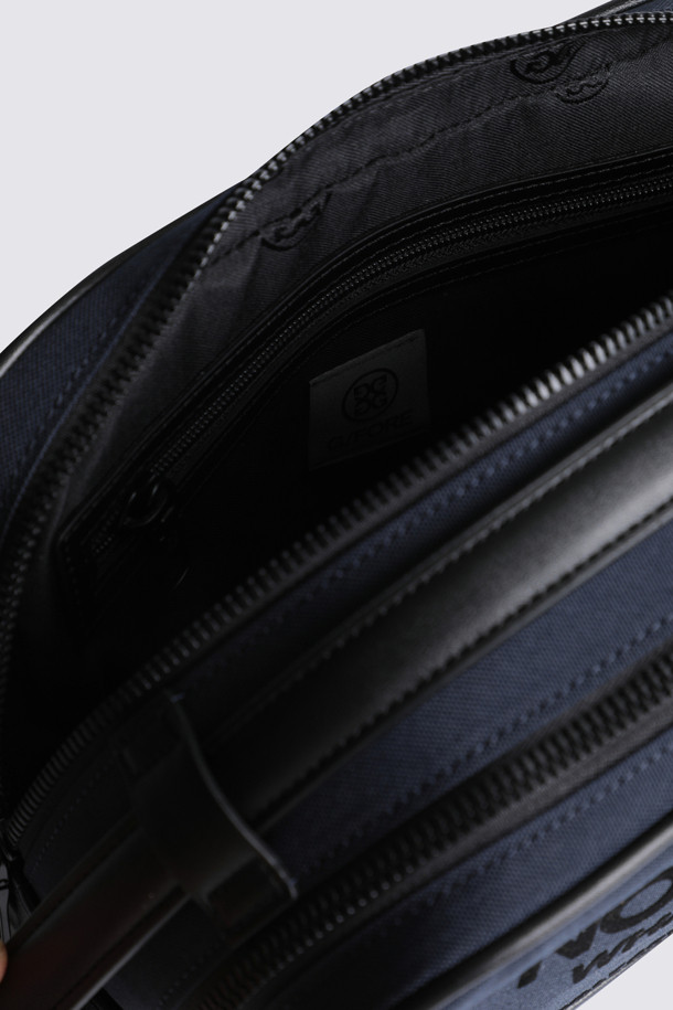지포어-MEN ACCESSORIES-CIRCLE G'S WOVEN POUCH(MEN)