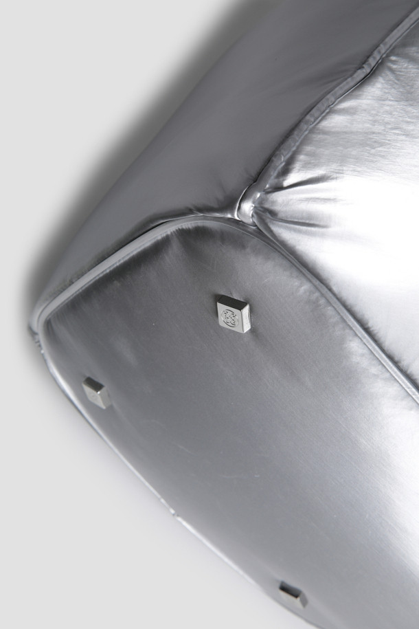 지포어-WOMEN ACCESSORIES-SILVER BUCKET BAG(WOMEN)