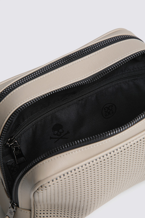 지포어-MEN ACCESSORIES-PERFORATED POUCH(MEN)