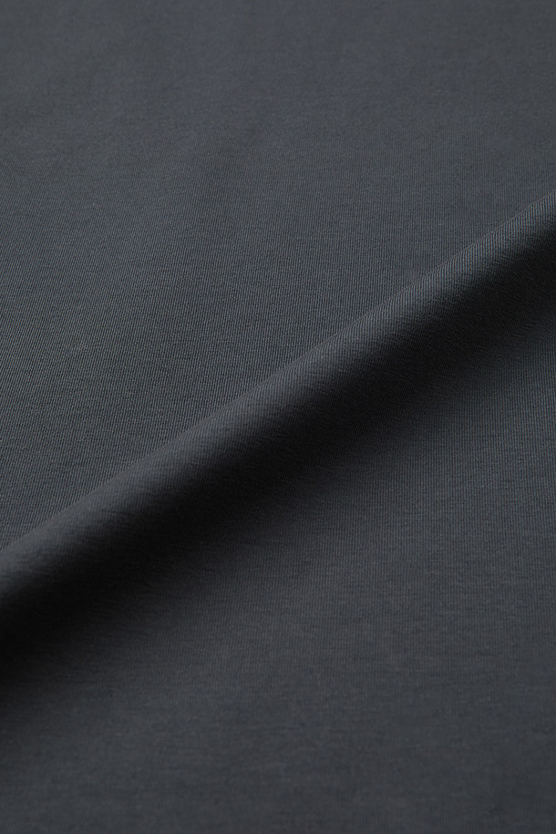 지포어-MEN APPAREL-GRAPHIC CREWNECK T-SHIRT(MEN)