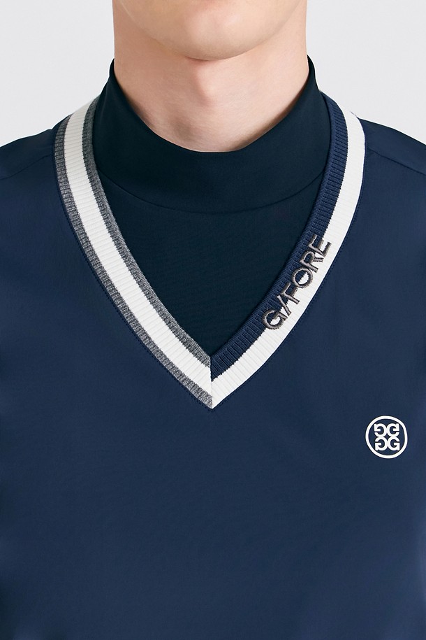 지포어-MEN APPAREL-WOVEN V-NECK VEST (MEN)					 					 					