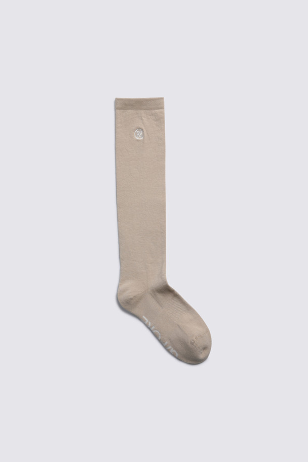 지포어-WOMEN ACCESSORIES-BASIC KNEE SOCK(WOMEN)