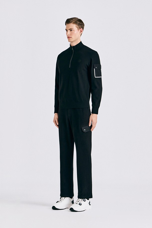 WINDPROOF CREWNECK SWEATER(MEN)					 					 					_BLACK-a