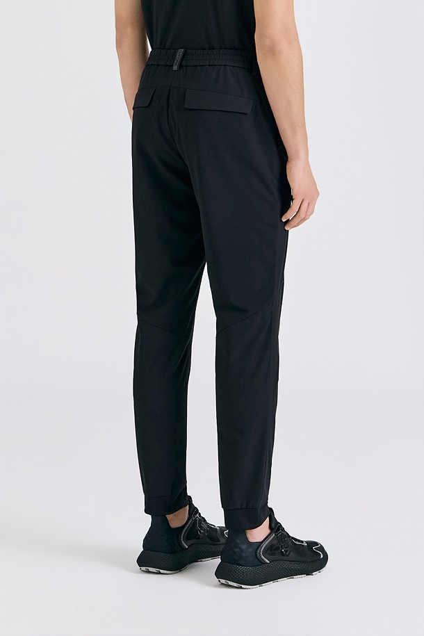 지포어-MEN APPAREL-TAPERED FIT JOGGER PANT(MEN)