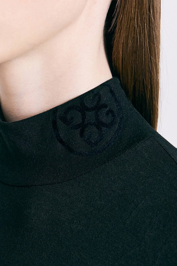 지포어-WOMEN APPAREL-HIGHNECK BASE LAYER (WOMEN)