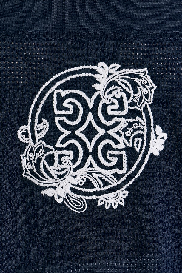 지포어-MEN APPAREL-CROCHET V-NECK KNIT(MEN)					 					 					