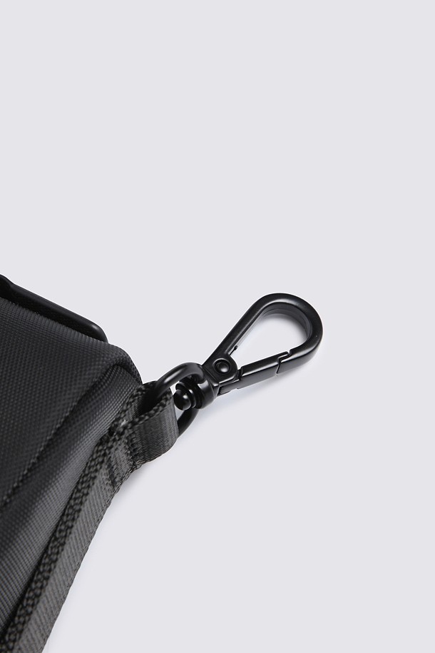 지포어-MEN ACCESSORIES-MAGNETIC BALL POUCH(MEN)