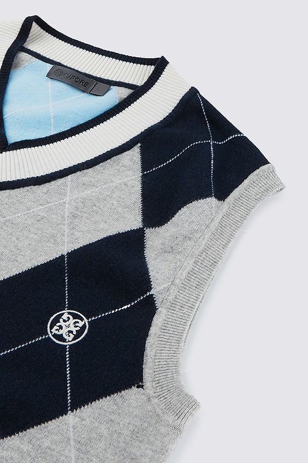 지포어-MEN APPAREL-ARGYLE PATTERN KNIT VEST(MEN)					 					 					