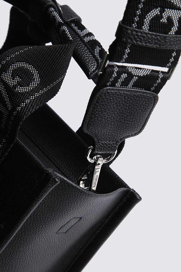지포어-WOMEN ACCESSORIES-FAUX LEATHER SQUARE BAG(WOMEN)