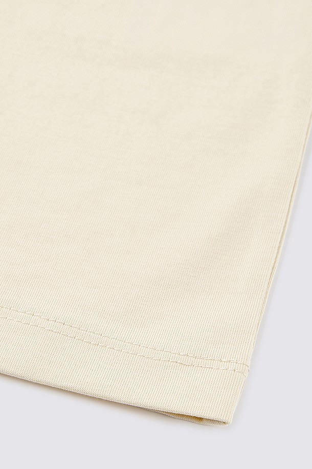 지포어-WOMEN APPAREL-GRAPHIC CREWNECK T-SHIRT(WOMEN)