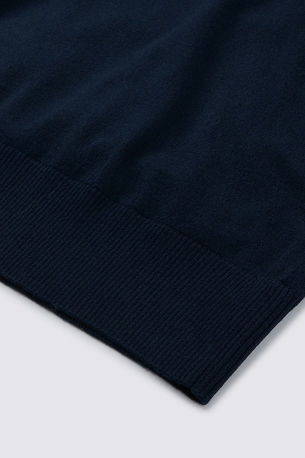 지포어-MEN APPAREL-WINDPROOF CREWNECK SWEATER(MEN)					 					 					