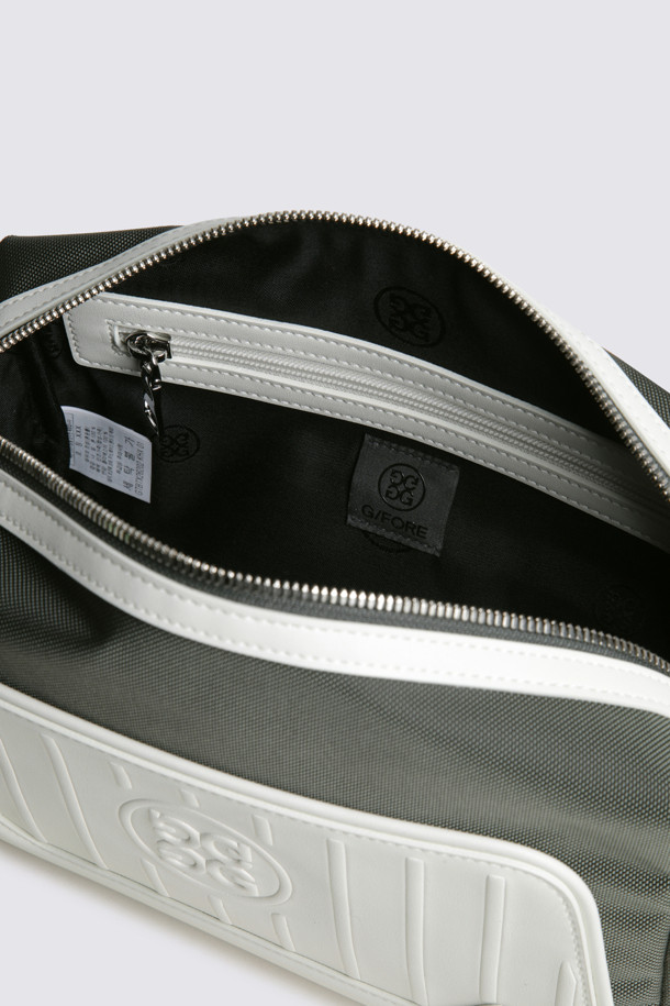 지포어-MEN ACCESSORIES-CONTRAST POUCH(MEN)					 					 					