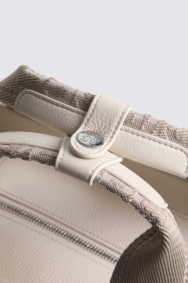 지포어-WOMEN ACCESSORIES-FAUX LEATHER SQUARE BAG(WOMEN)