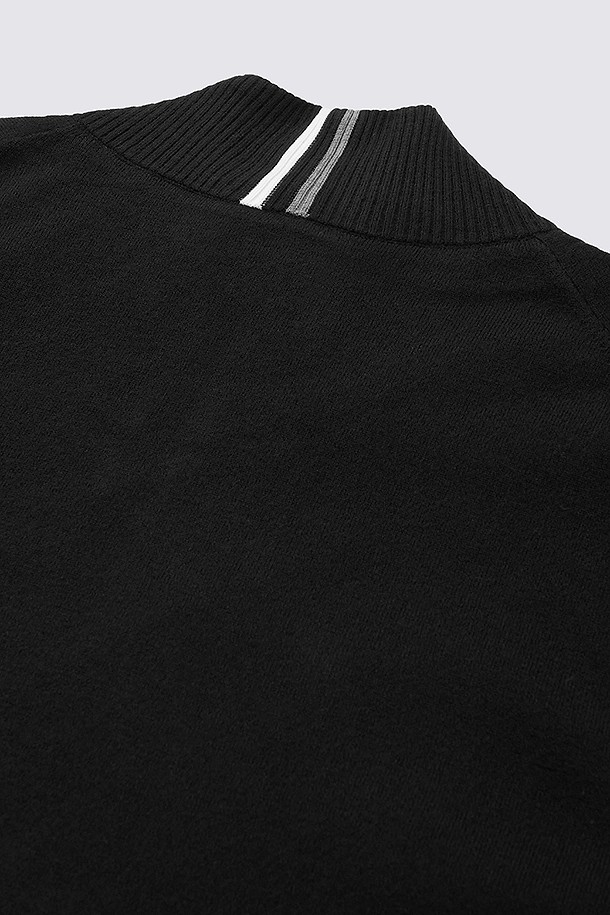 지포어-MEN APPAREL-WINDPROOF CREWNECK SWEATER(MEN)					 					 					