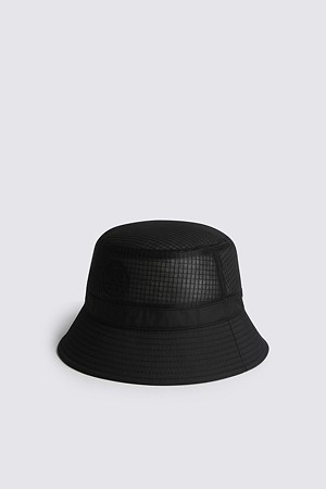 BLACK-a