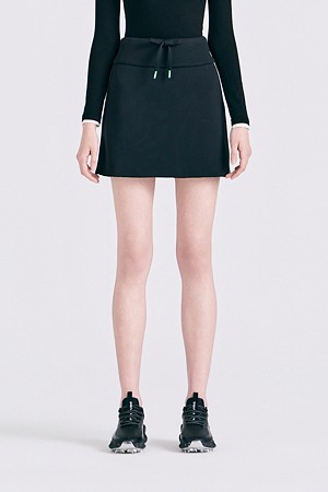 A-LINE KNIT SKORT (WOMEN)
