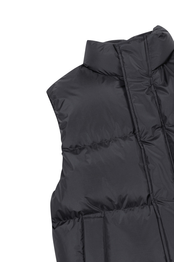 Golden Bear - 베스트 - (MEN) Essential Stand Collar Down Vest(Black)