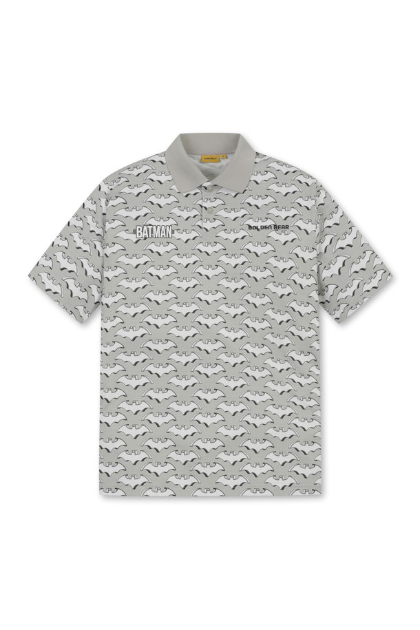(M)(골든 베어 X 배트맨) 배트맨 패턴 반팔 피케 폴로 티셔츠는 골프 및 일상 용도로 활용 가능한 남성용 폴로 티셔츠입니다. 스타일은 스포티하며 캐주얼한 무드를 연출하며, 봄, 여름, 가을, 겨울 사계절 모두 착용 가능합니다. 화이트와 터콰이즈 두 가지 색상으로 만나볼 수 있으며, 립조직 카라 배색과 넥 스냅 버튼 디테일이 돋보입니다. 골드베어 레터링 로고와 배트맨 콜라보, 배트맨 캐릭터 그래픽이 특징이며, 슬림핏, 데일리핏, 오버핏 등 다양한 핏으로 출시되었습니다.
