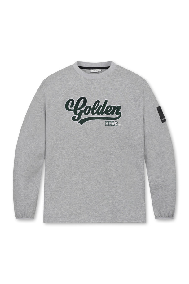 **Graphic EMB 크루넥 풀오버**는 남성용 상의로, 가을과 겨울에 활용하기 좋은 슬림핏, 데일리핏, 오버핏의 크루넥 풀오버입니다. 부드러운 이중직 소재로 제작되었으며, 신축성과 안티필링 기능이 있어 편안하게 착용할 수 있습니다. 디자인은 전면 가슴 중앙 커브드 로고와 좌측 소매 시그니처 디테일, 밑단 스트링 스토퍼, 소매 끝단 립밴드 마감, 넥테이프 적용으로 스포티하면서도 캐주얼한 무드를 연출합니다. 골프룩과 일상에서 모두 활용 가능한 미니멀한 스타일의 긴 소매 풀오버입니다. 그레이 컬러의 라운드넥 디자인이 특징입니다.
