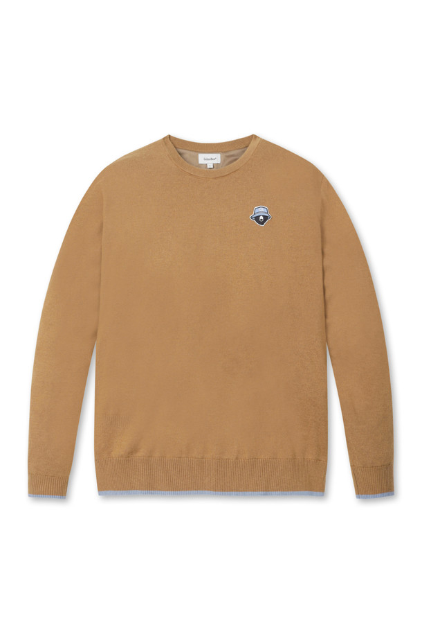 남성 골프 및 일상용 방풍 안감 풀오버 니트입니다. 베이지 및 브라운 컬러의 부드러운 울 소재 니트 풀오버로, 가을과 겨울에 따뜻하게 착용할 수 있습니다. 넉넉한 레귤러핏에 라운드넥 디자인으로 캐주얼하고 스포티한 스타일을 연출합니다. 긴 소매 기장과 두꺼운 두께, 기모 안감으로 보온성을 높였으며, 무지 패턴으로 깔끔함을 더했습니다. 골프웨어뿐만 아니라 데일리룩으로도 활용하기 좋은 실용적인 니트 풀오버입니다.
