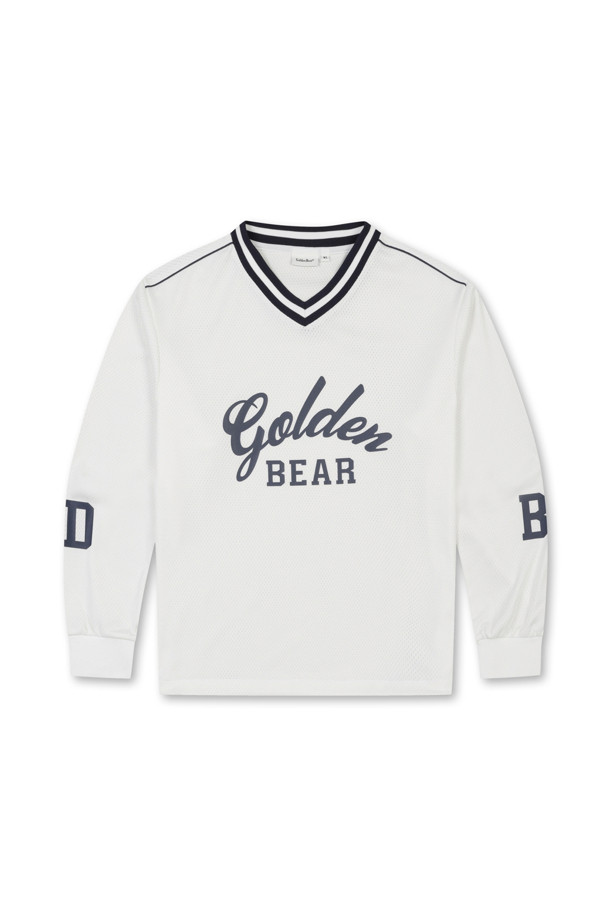 (W) 메쉬 롱 슬리브 티셔츠는 골프 활동에 적합한 여성용 상의입니다. 아이보리 컬러의 메쉬 소재로 제작되어 봄, 여름, 가을, 겨울 사계절 모두 착용 가능하며, 슬림핏, 레귤러핏, 오버핏으로 다양한 스타일을 연출할 수 있습니다. V넥 디자인에 밑단 스트링으로 핏 조절이 용이하며, 골든베어 레터링 프린트와 소매 'GDBR' 텍스트 프린트가 특징입니다. 넥 라인과 어깨 라인의 배색 포인트, 소매 립 배색으로 스포티한 무드를 더했습니다.
