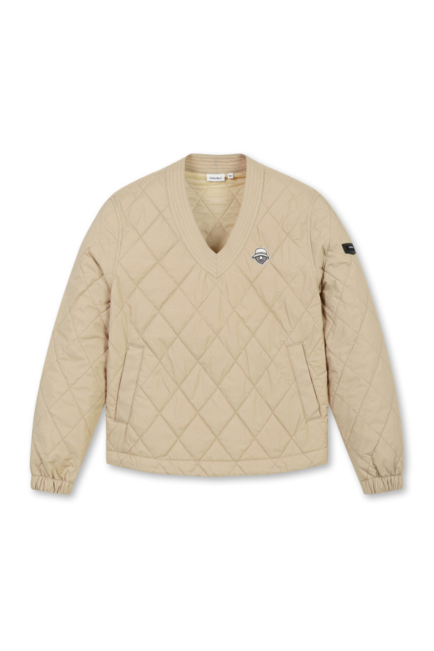 (W) 퀼티드 브이넥 스웨트는 여성 골프 및 일상룩을 위한 따뜻하고 스타일리시한 상의입니다. 부드러운 폴리에스테르 소재에 퀄팅 패턴과 패딩 안감으로 보온성과 방풍 기능을 갖췄습니다. 슬림핏 디자인에 브이넥 라인으로 세련된 느낌을 더하고, 베이지와 블랙 두 가지 색상으로 출시되었습니다. 스트링 밑단, 립밴드 소매단, 사이드 스냅 버튼 포켓, 버릿베어 자수 와펜, 오각 티꽂이 와펜 등의 디테일이 돋보입니다. 가을, 겨울 시즌 스포티하고 캐주얼한 스타일을 연출하기 좋습니다.
